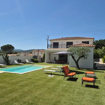 Les Aumares - Avec Piscine Privee Au Coeur Des Vignes Du Chateau St Maur Cogolin
